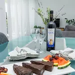 Ruzmarin Apartman *