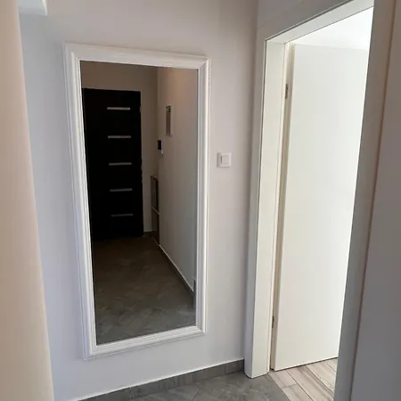 Ruzmarin Apartment Podstrana
