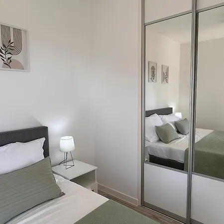 Ruzmarin Apartment