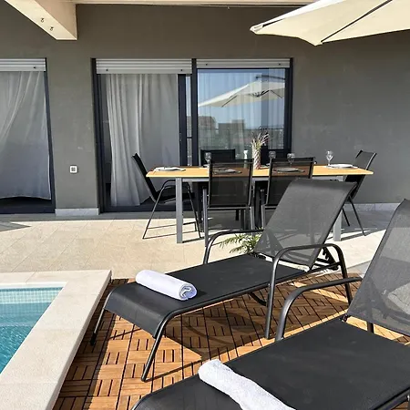 Apartment Ruzmarin Podstrana