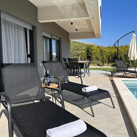 Apartment Ruzmarin
