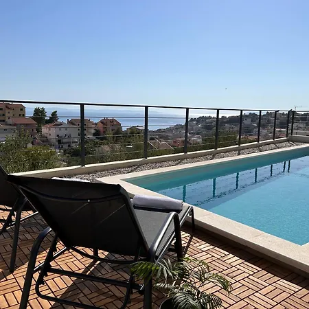Apartment Ruzmarin *