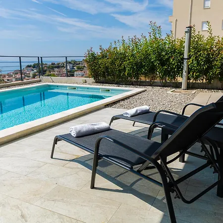 Ruzmarin Apartamento