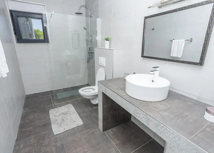 Ruzmarin 포드스트라나