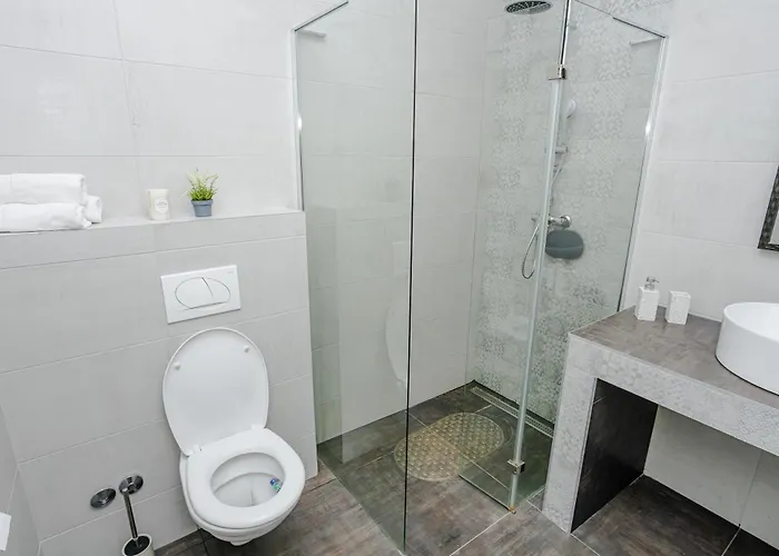 Ruzmarin 포드스트라나